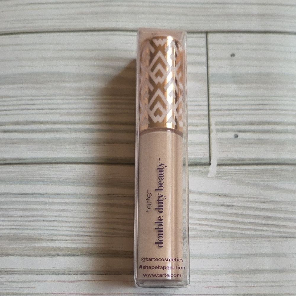 Tarte Shape Tape Radiant Concealer - 12B Fair Beige - Picture 2 of 6